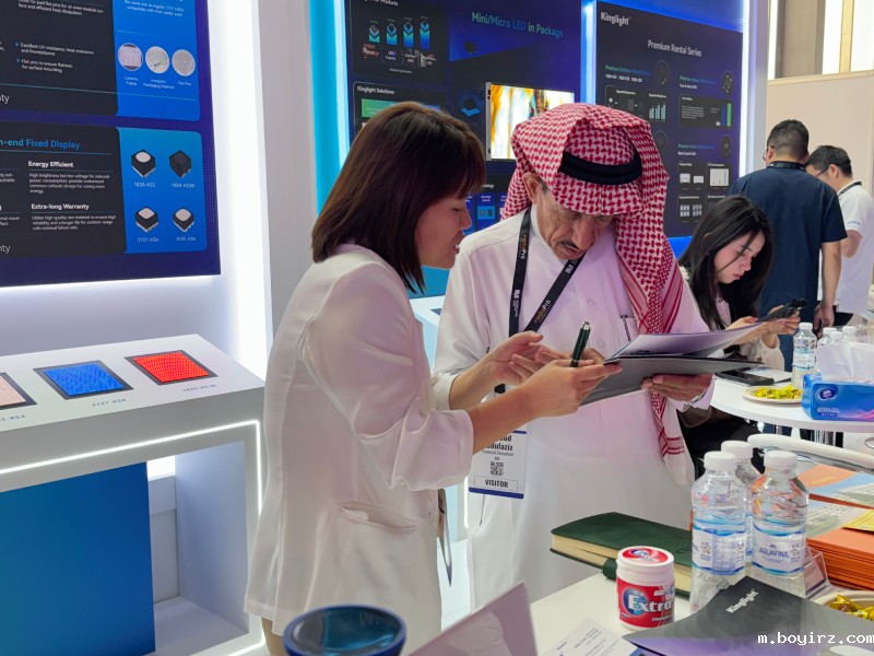 Saudi friend at Kinglight booth