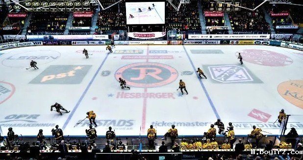 全球首个永久性冰面LED屏亮相捷克冰球比赛